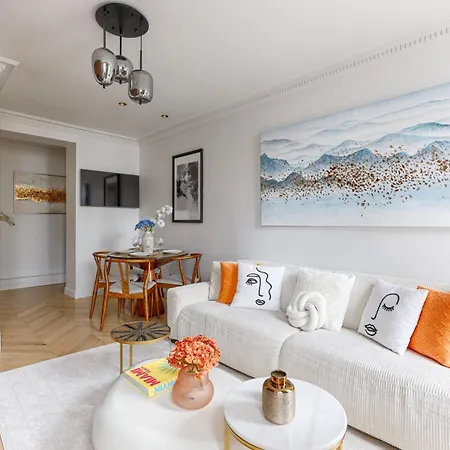 Stunning 1 Bedroom For 4 Near Montparnasse Paris